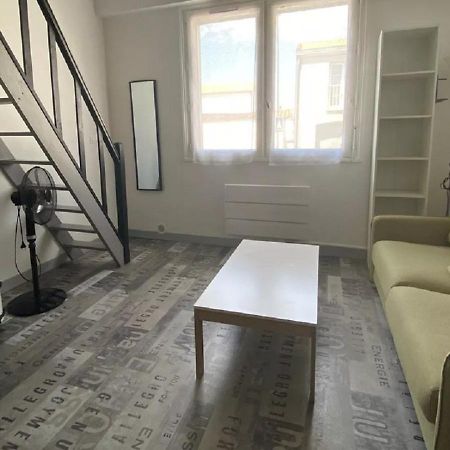 Appartement T2 tout confort en duplex à 15mn à pied du centre-ville La Rochelle  Extérieur photo