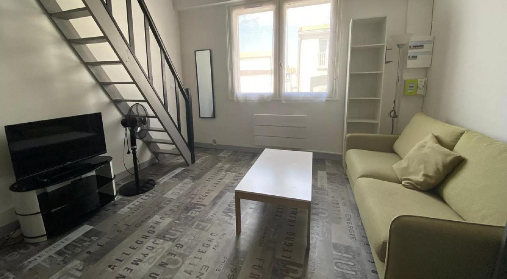 Appartement T2 tout confort en duplex à 15mn à pied du centre-ville La Rochelle  Extérieur photo